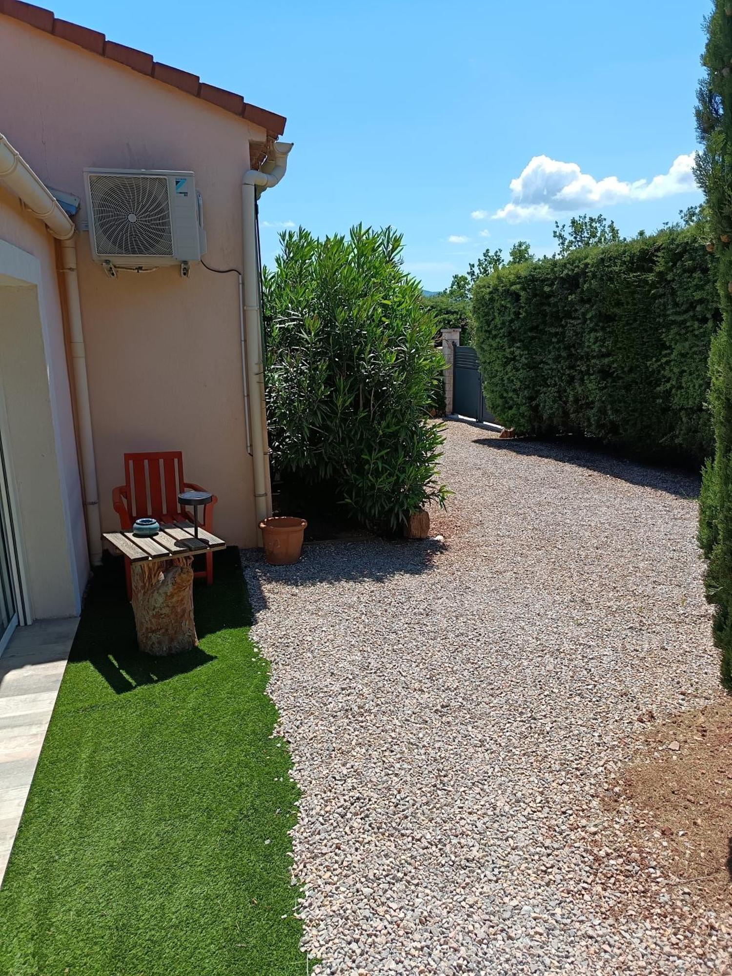 Chambre Le Luc En Provence Kültér fotó